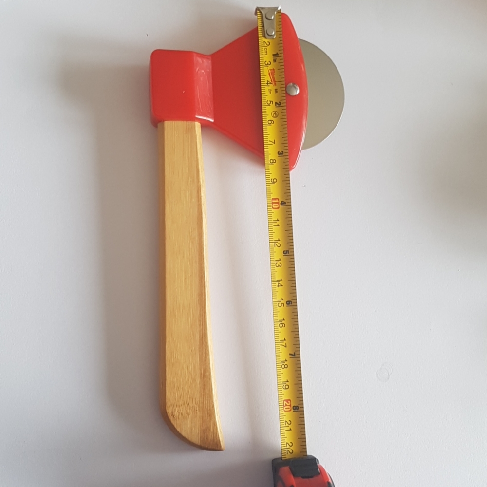 Ax Pizza Cutter (Red) - Picture 6 of 9